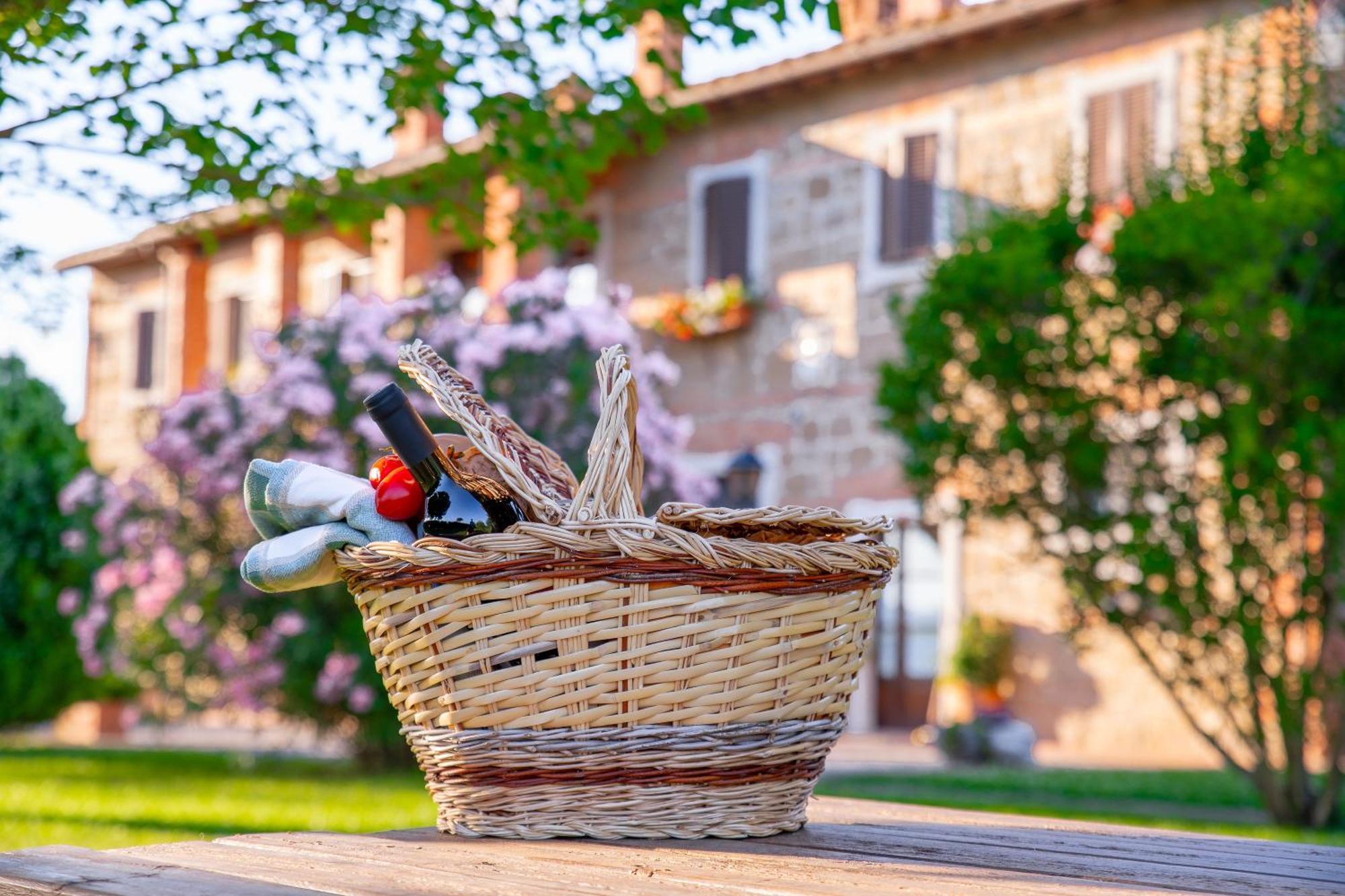 Agriturismo Palazzi Del Papa Pienza Exterior photo